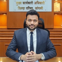 श्री. विशाल  <br> नरवाडे (भा.प्र.से)